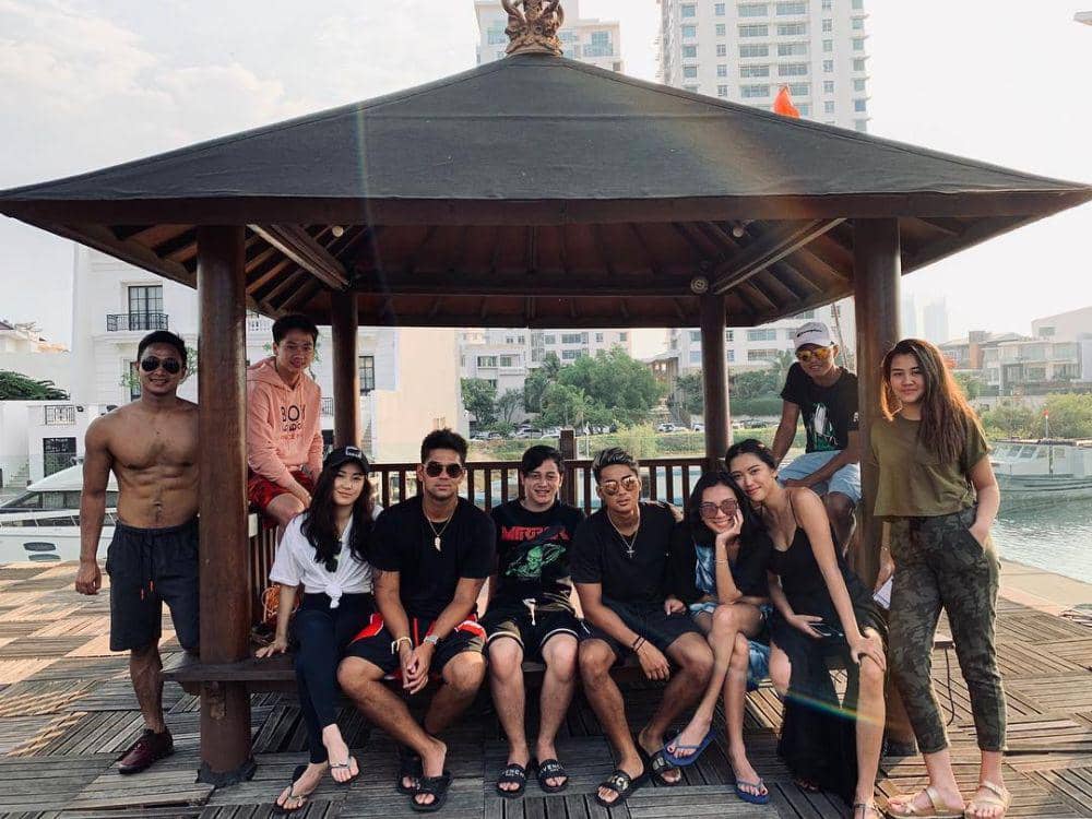 instagram.com/aqsaaswar