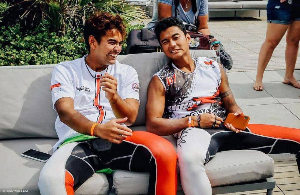 instagram.com/aqsaaswar