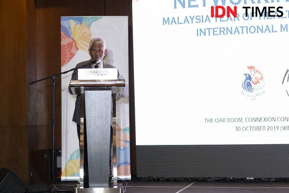 Deputy Director General (Planning) Tourism Malaysia, Zulkifly bin Md Said saat presentasi perkembangan Tourism Malaysia dalam acara Networking Dinner di The Oak Room, Connexion Conference and Event Centre, Kuala Lumpur (30/10). IDN Times/Reza Iqbal