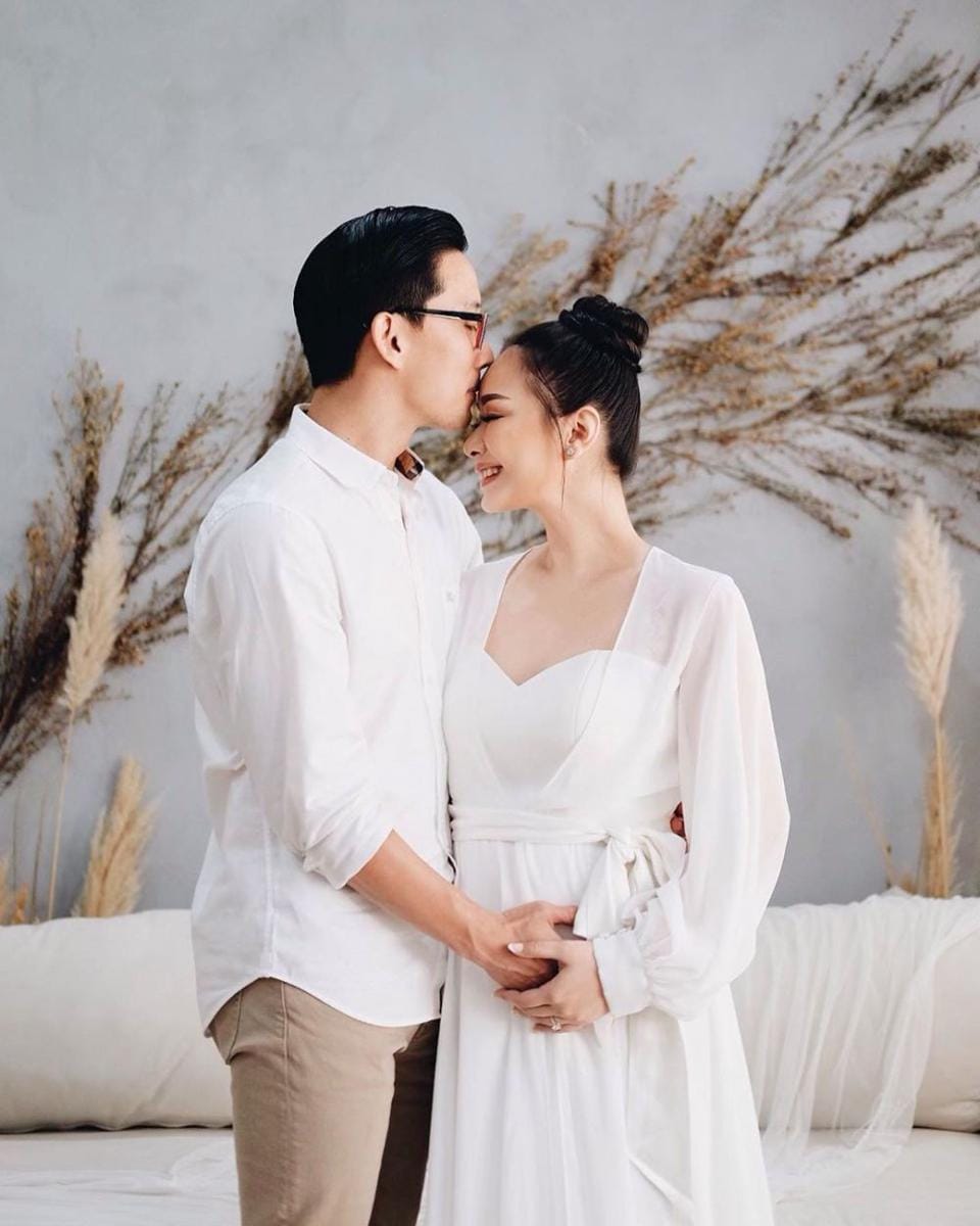 instagram.com/yuanitachrist