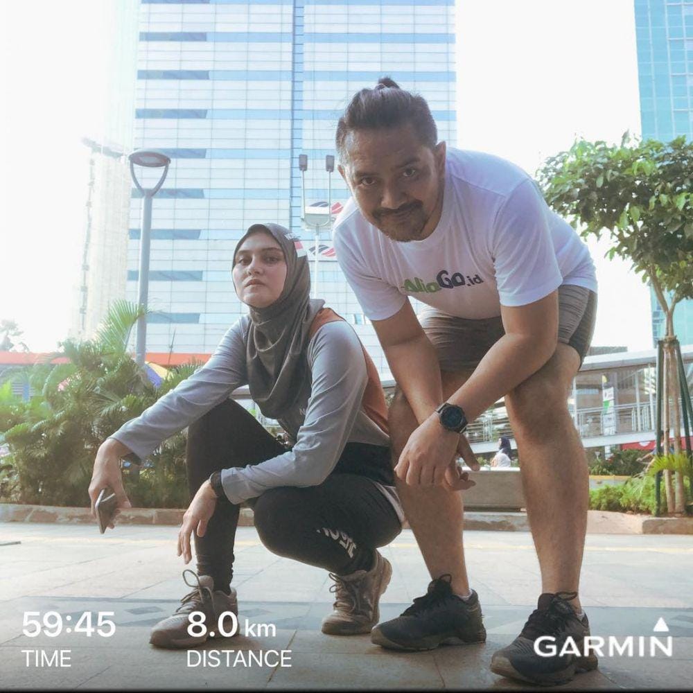 instagram.com/zeezeeshahab