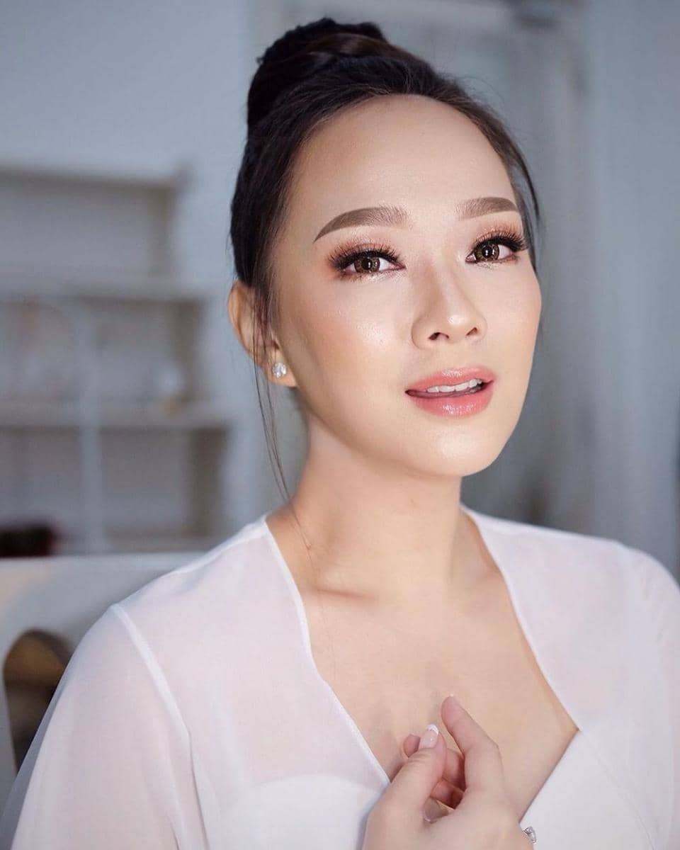 instagram.com/yuanitachrist