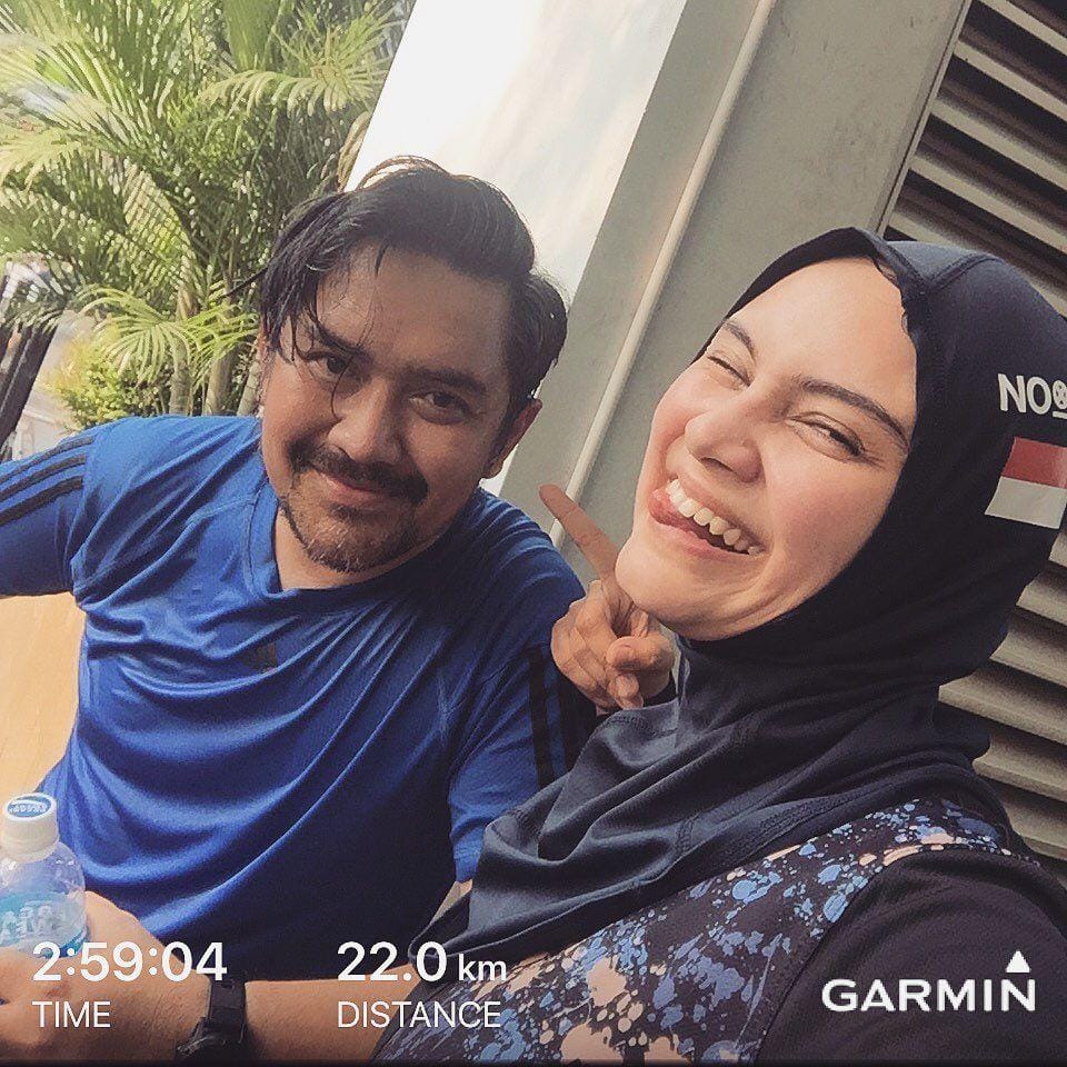 instagram.com/zeezeeshahab