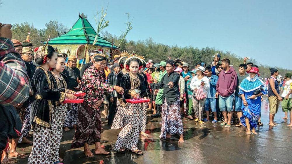 instagram.com/banyumasekspres