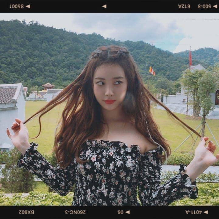 instagram.com/yura_936/