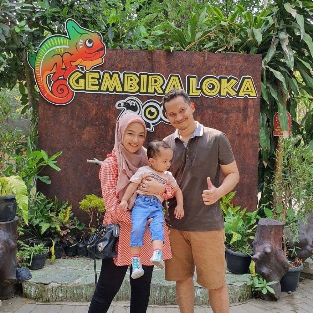 Instagram.com/selmadena