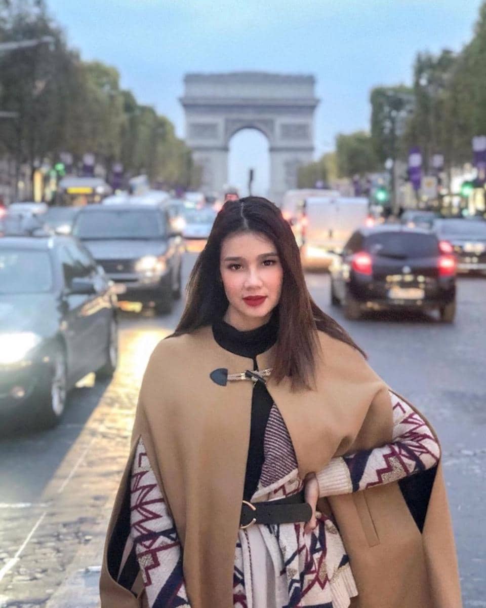 Instagram.com/amandazevannya