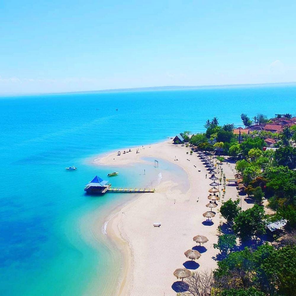 instagram.com/pantai_sembilan