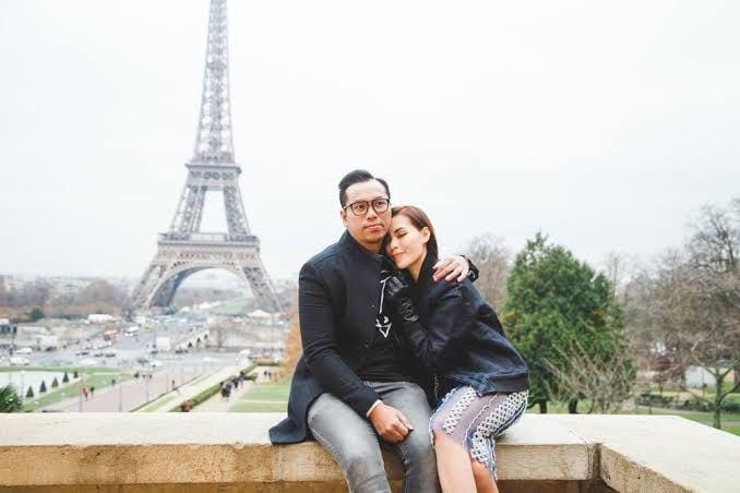 instagram.com/sammysimorangkir/