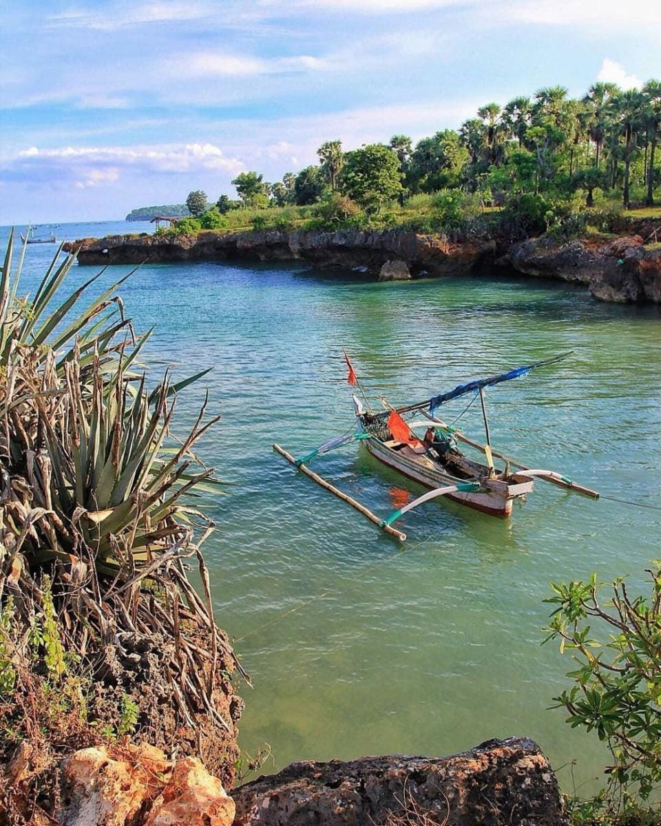 instagram.com/sumenephits