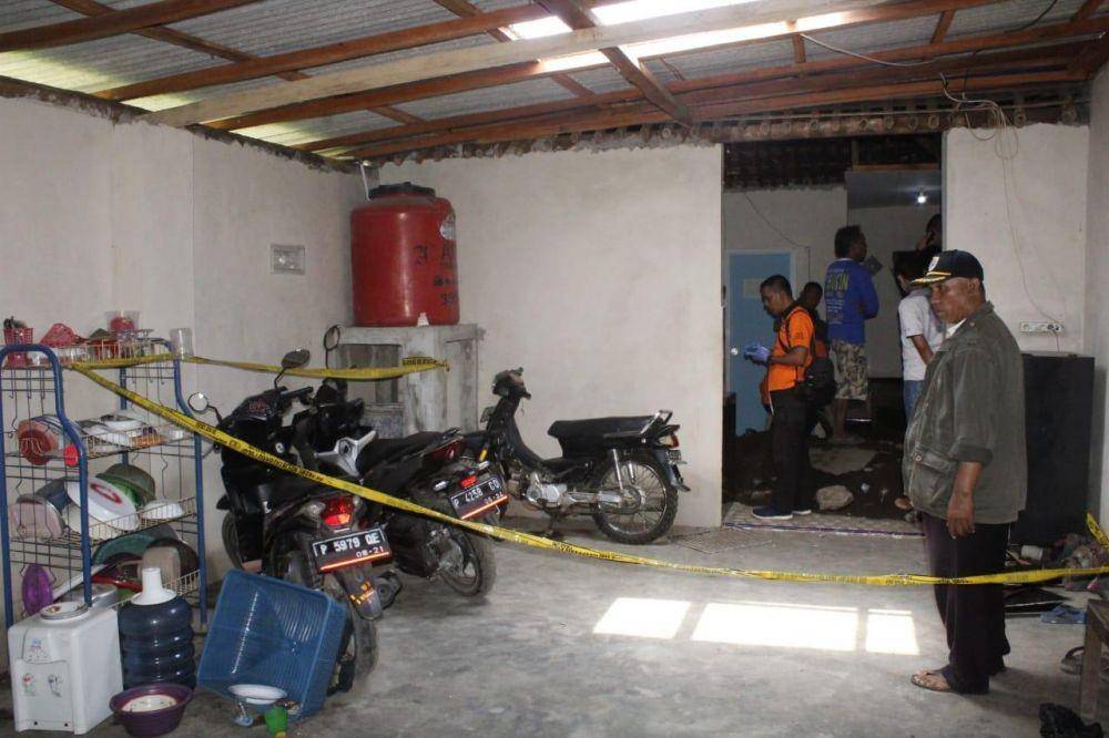 Musala tempat sesosok mayat dikuburkan di Jember. Dokumentasi Polda Jatim