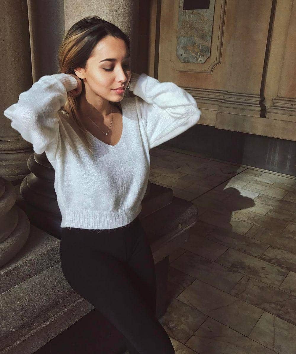 instagram.com/annisarawles