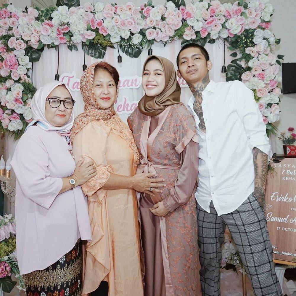 instagram.com/eriskanakesya