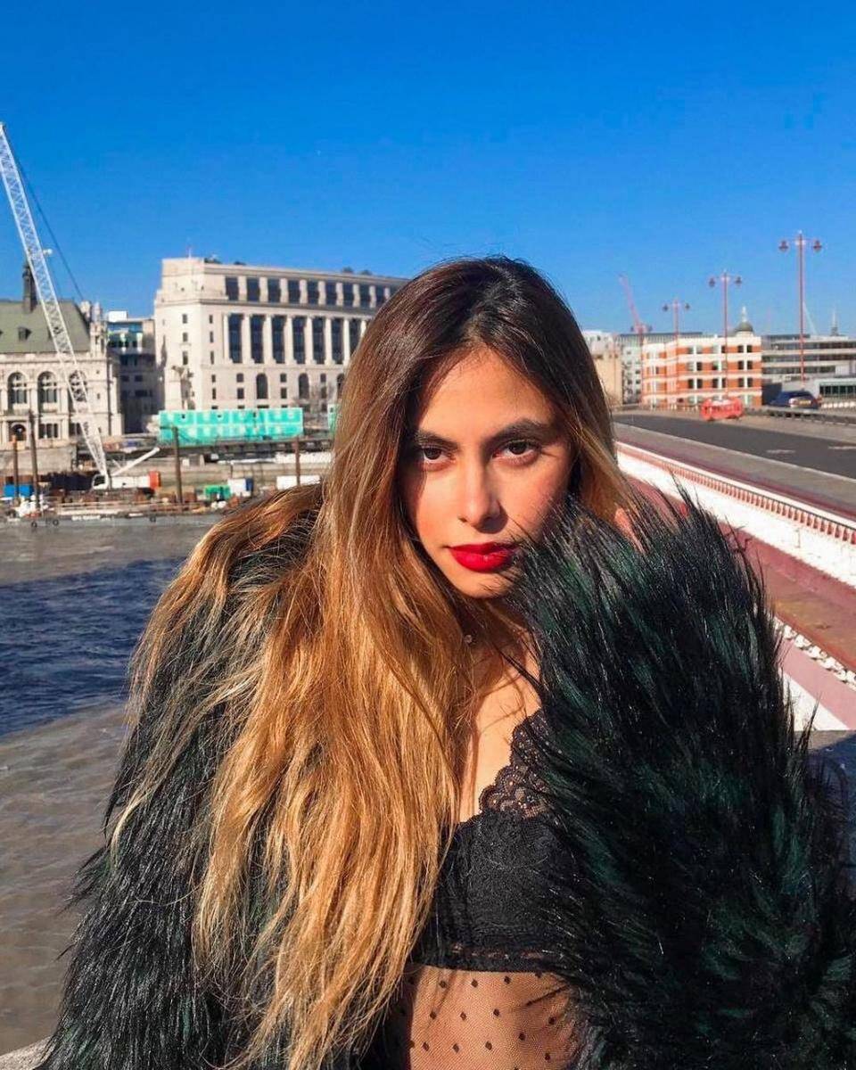 Instagram.com/valerieethomas