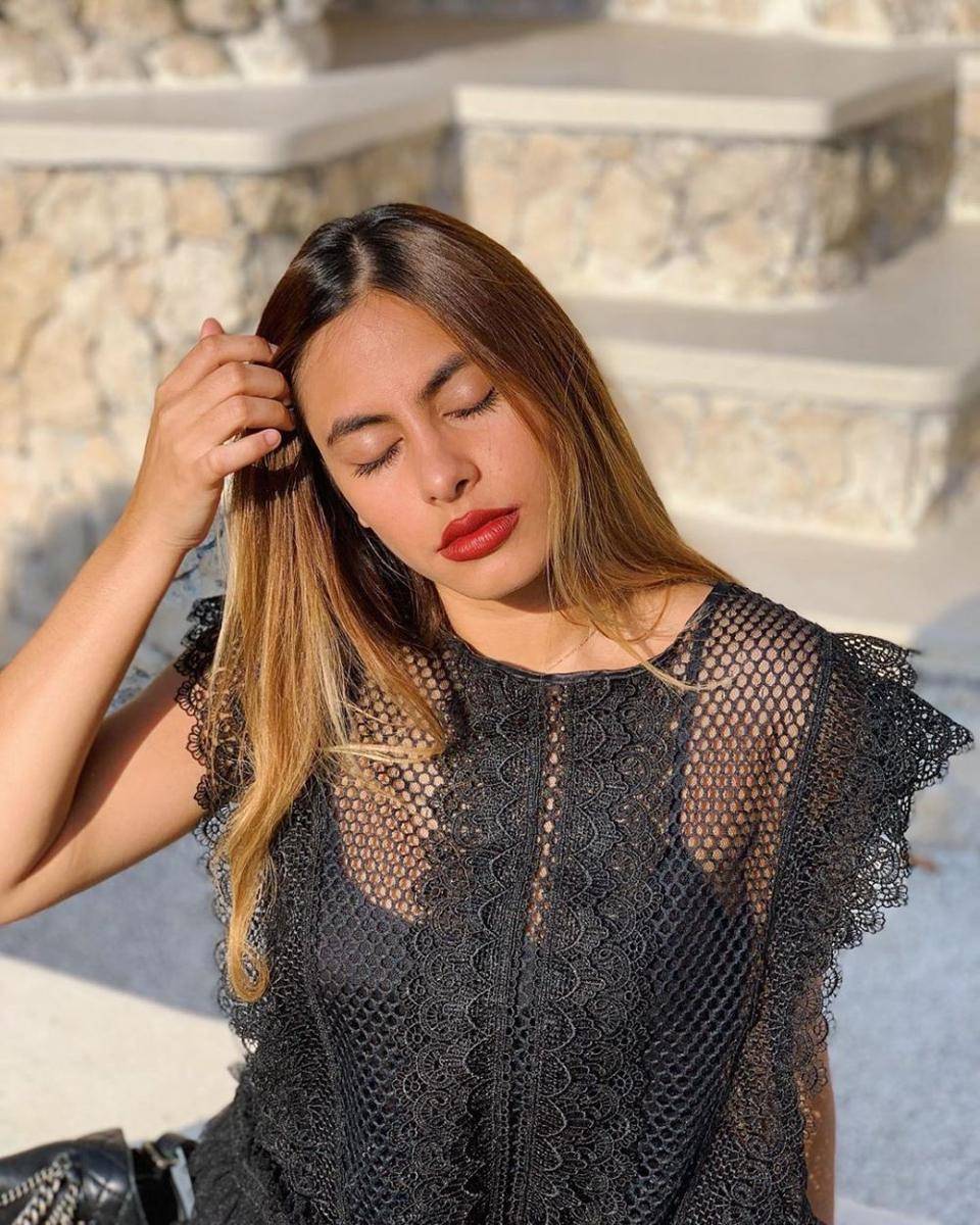 Instagram.com/valerieethomas
