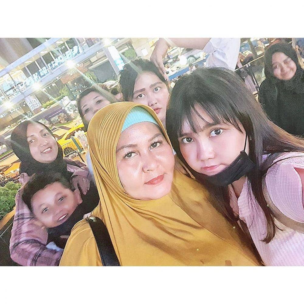 instagram.com/viavallen