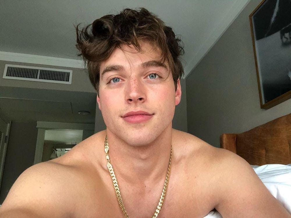Instagram.com/froy/