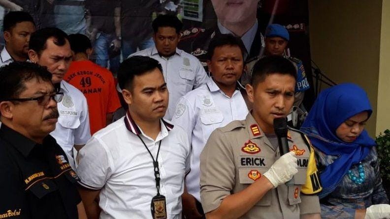Kapolsek Kebon Jeruk AKP Erick Sitepu - ANTARA News/Fianda Rassat