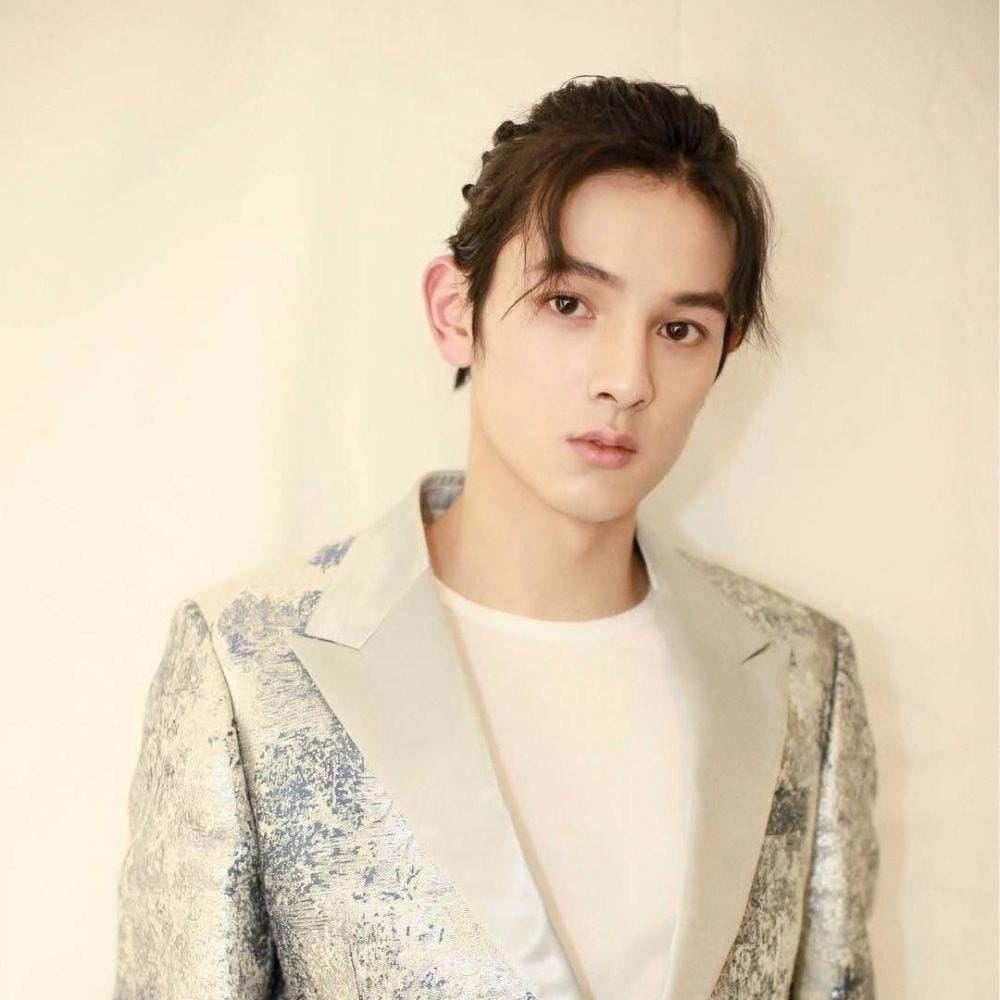 instagram.com/wangrunzee