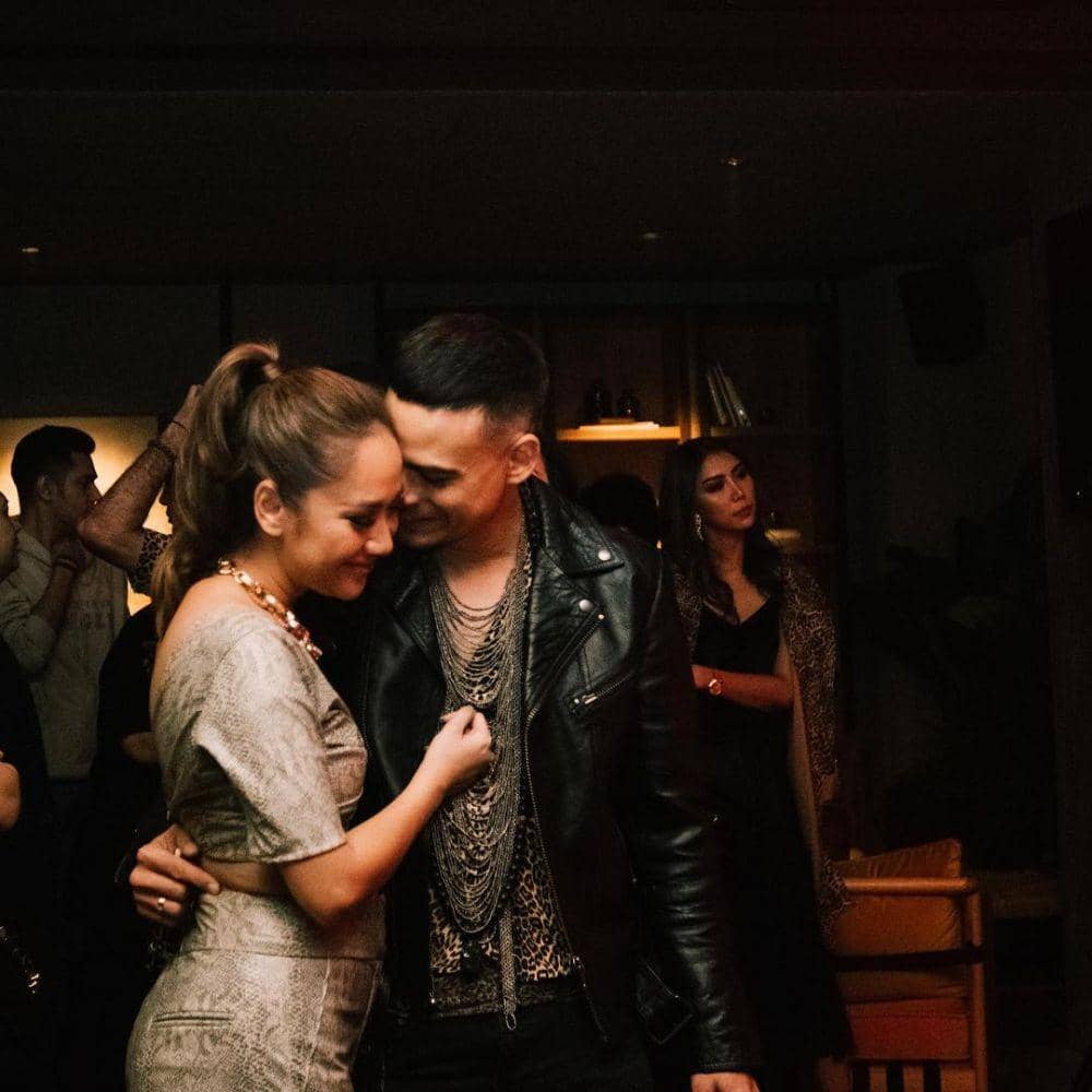 instagram.com/ashrafsinclair/