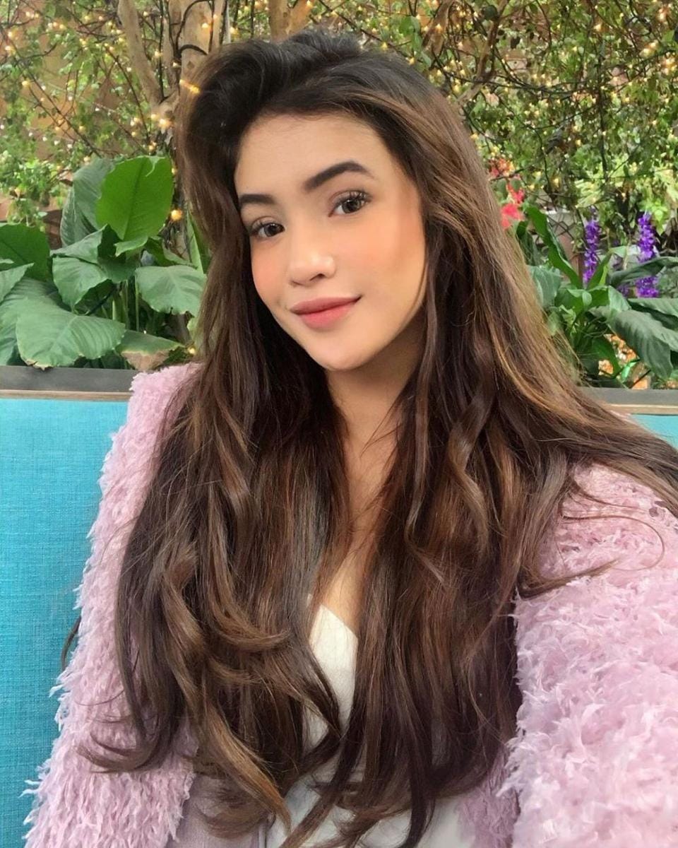 Instagram.com/larasyerinita