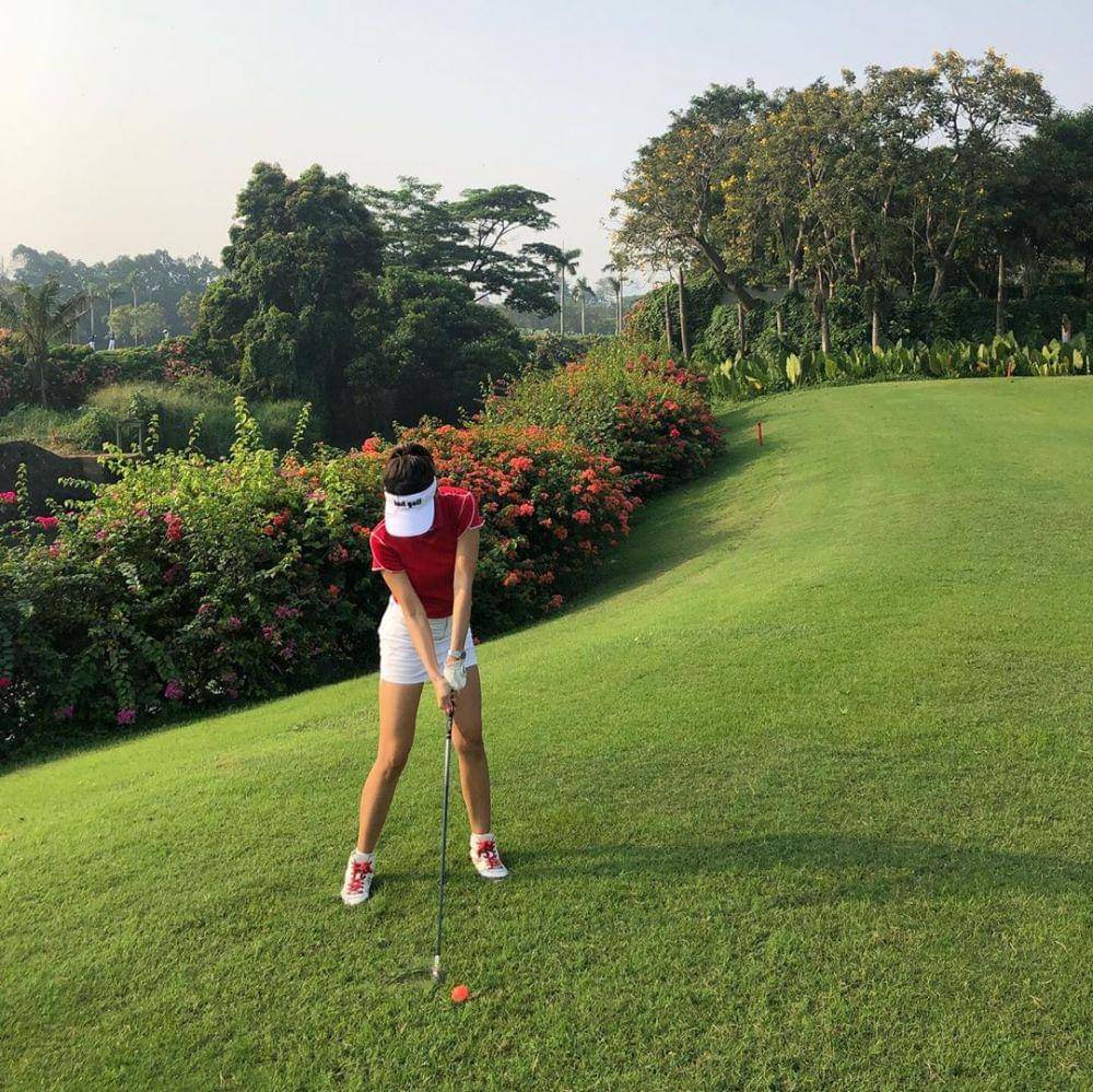 instagram.com/farahquinnofficial