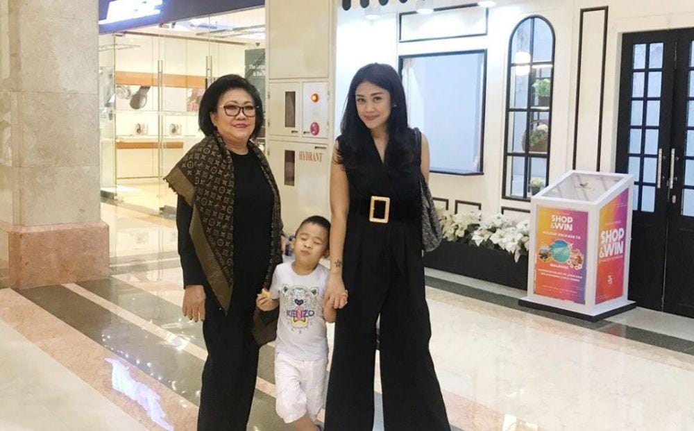 instagram.com/ollinemendeng