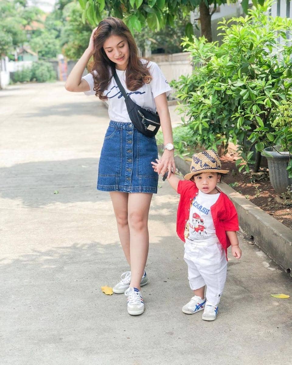 Instagram.com/vinessainez