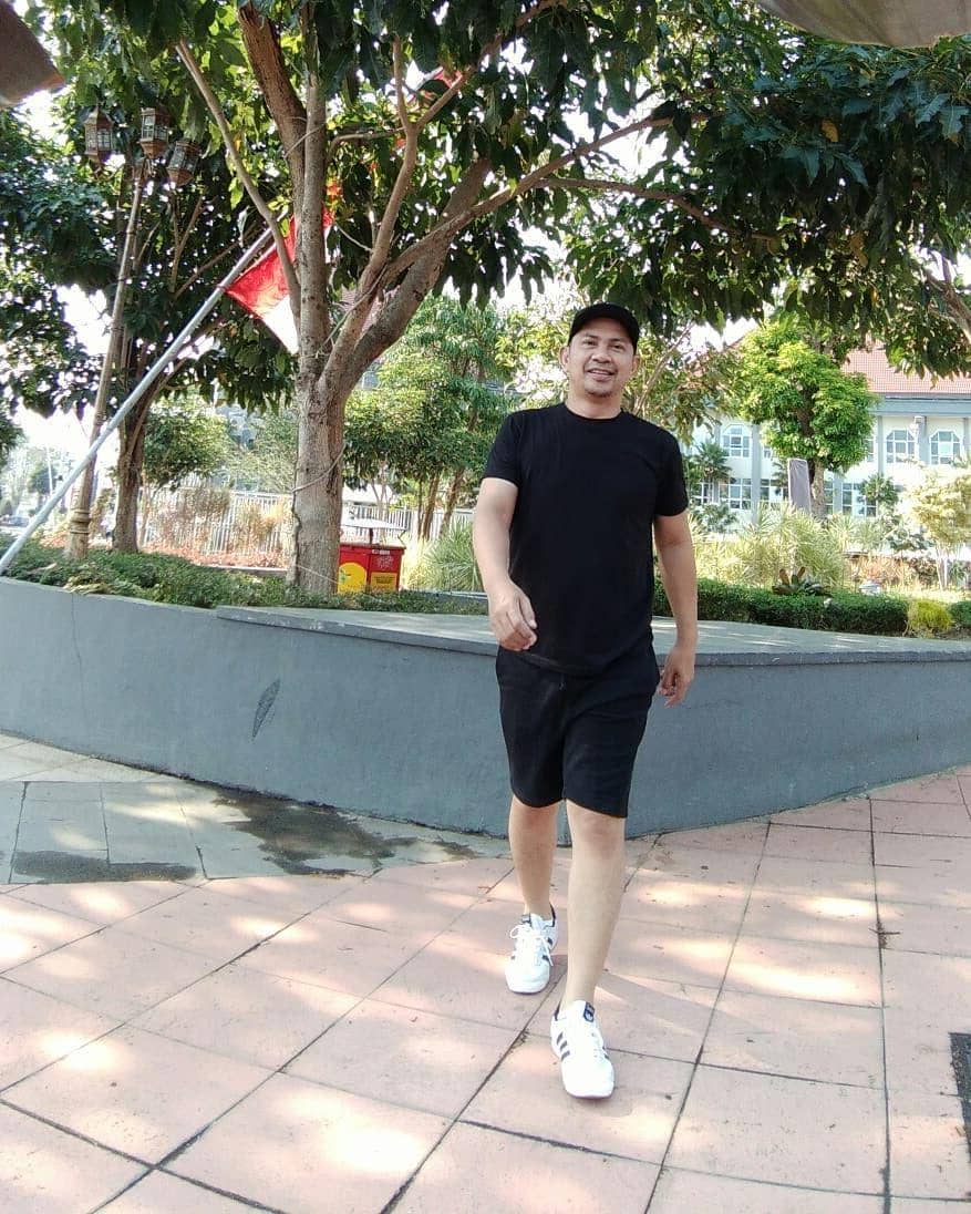 Instagram/ronnie_sianturi