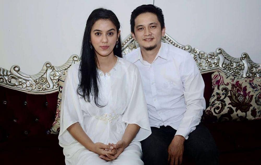 instagram.com/varissa_camelia