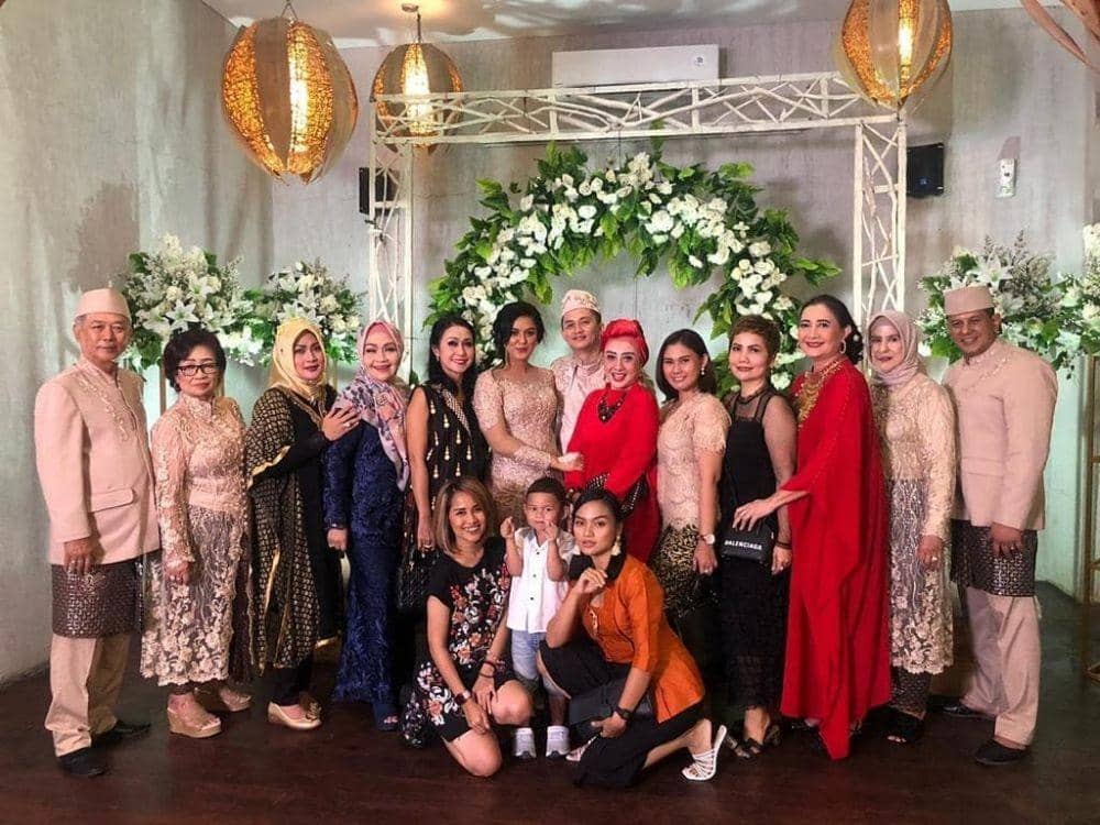 instagram.com/varissa_camelia