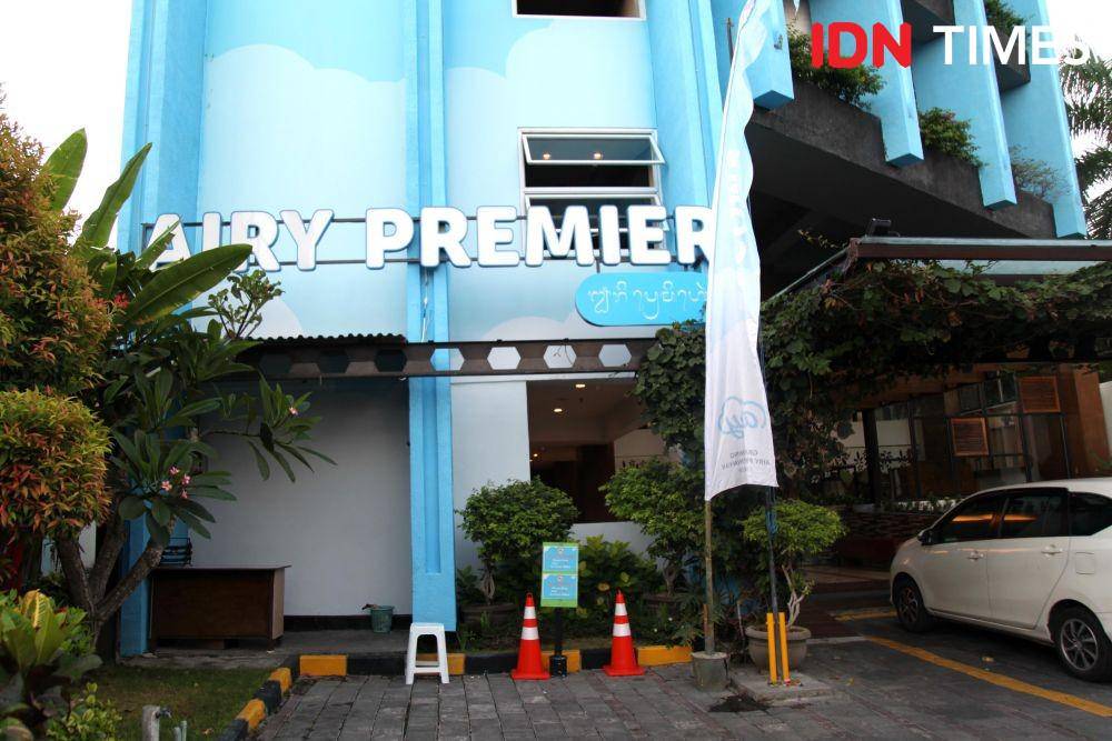 Tampak depan hotel Airy Premier Seminyak, Bali. IDN Times/Izza Namira