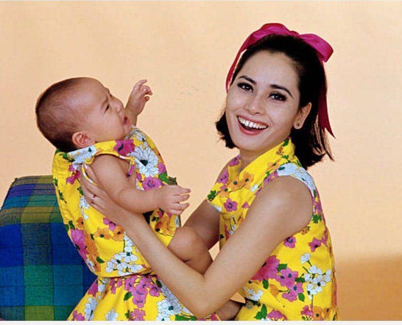 Instagram/dewisukarnoofficial