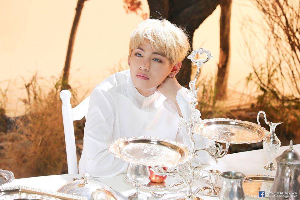 facebook.com/bangtan.official