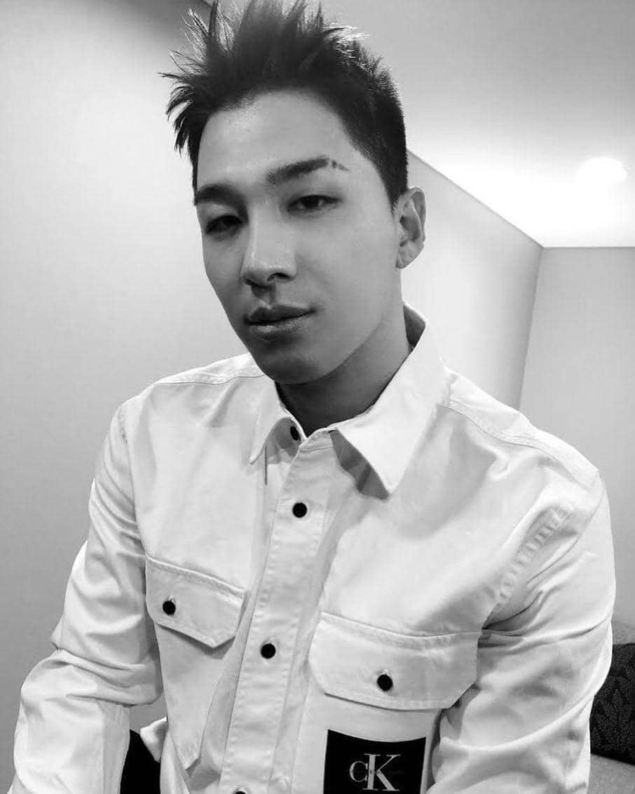 instagram.com/__youngbae__