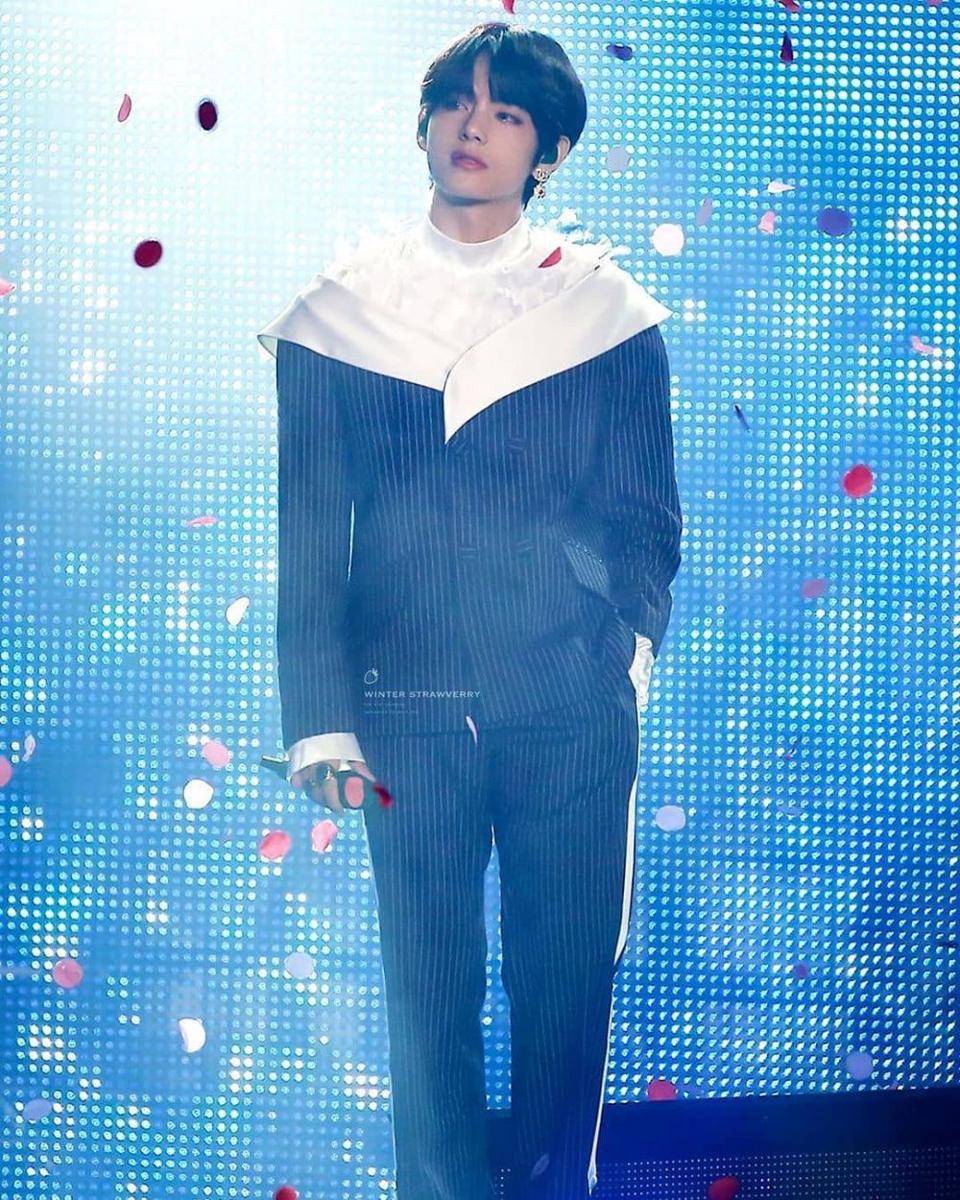 instagram.com/taehyung.bighitentertainment