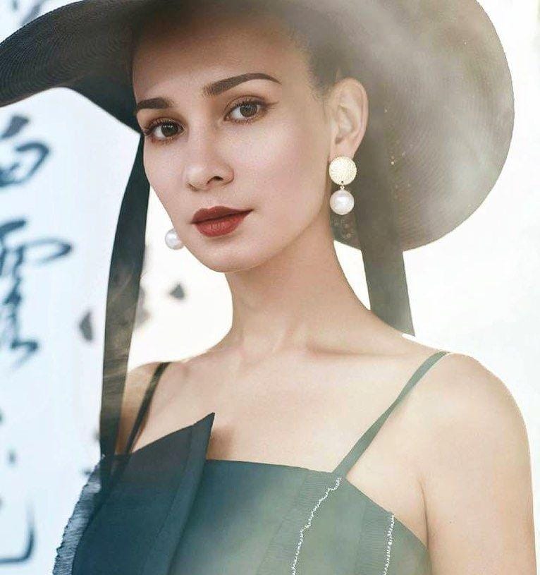 instagram.com/celinajade