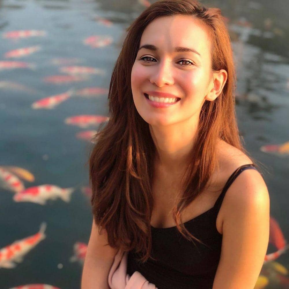 instagram.com/celinajade