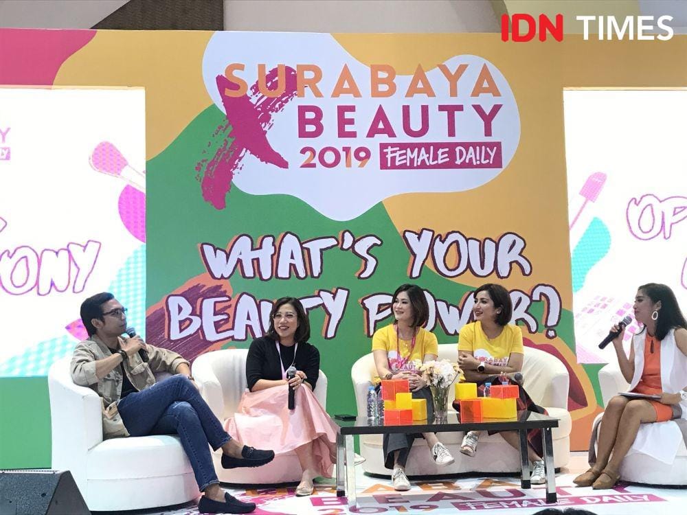 Para pembicara membahas tentang beauty industry di Indonesia. 8 November 2019. IDN Times/Rully Bunga