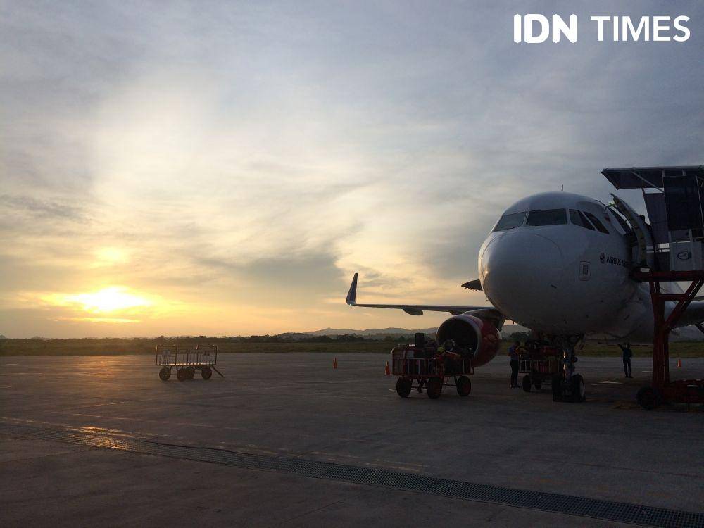Suasana sore di Bandara APT Pranoto Samarinda (IDN Times/Yuda Almerio)