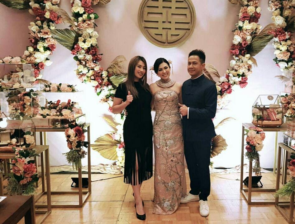 instagram.com/angelachungofficial