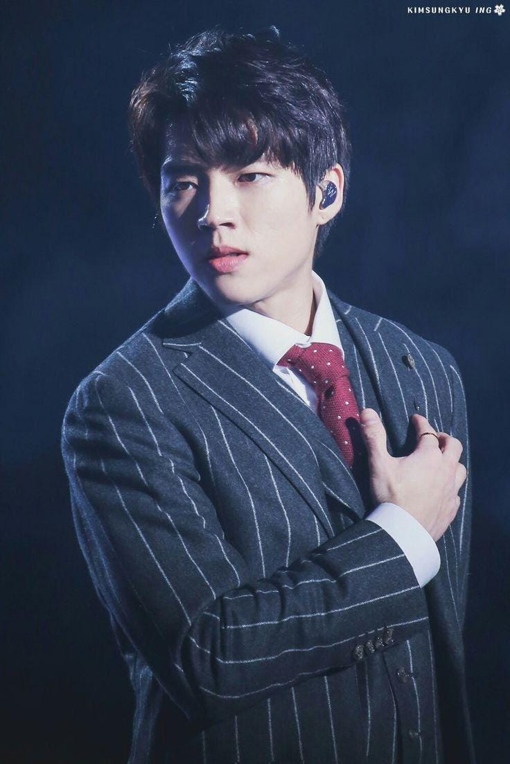 twitter.com/kpopexplorer