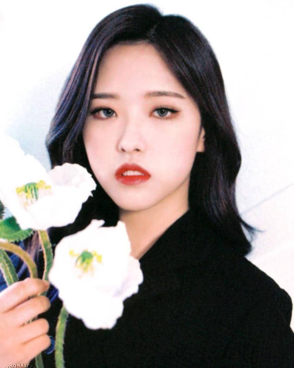 instagram.com/olivia_loona