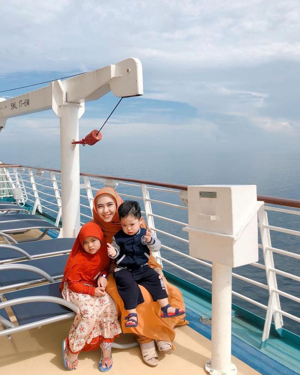 Instagram.com/okisetianadewi