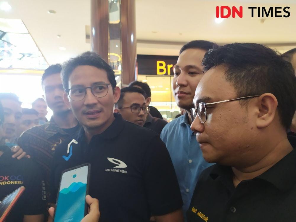 Sandiaga Uno usai mengisi Kegiatan Dialog Memperkuat Mental Wirausaha Muda di Era 4.0 di OPI Mall Palembang (IDN Times/Feny Maulia Agustin)
