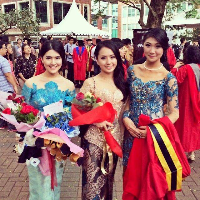 instagram.com/theresawienathan