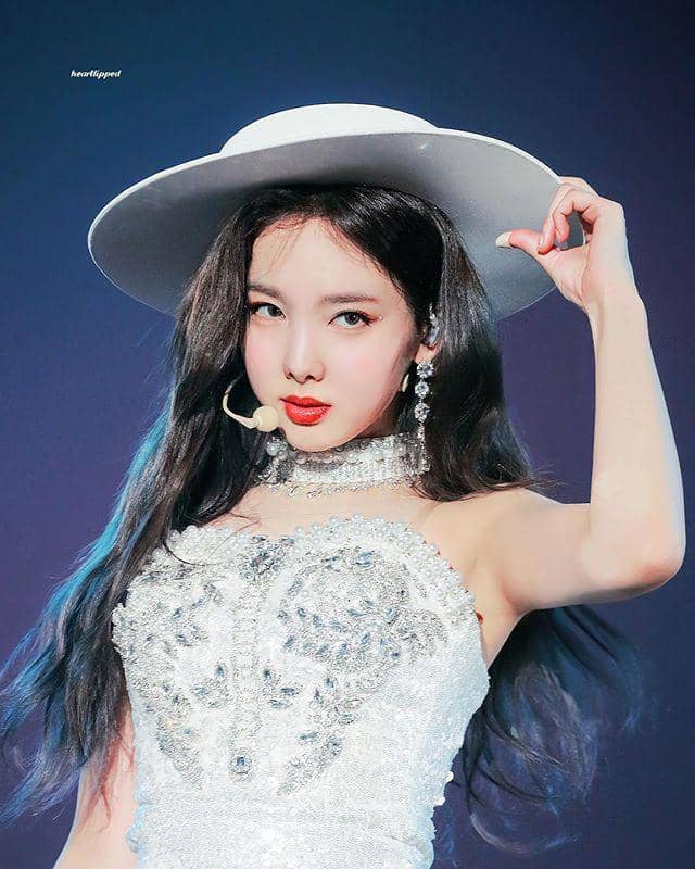 instagram.com/twicenayeon