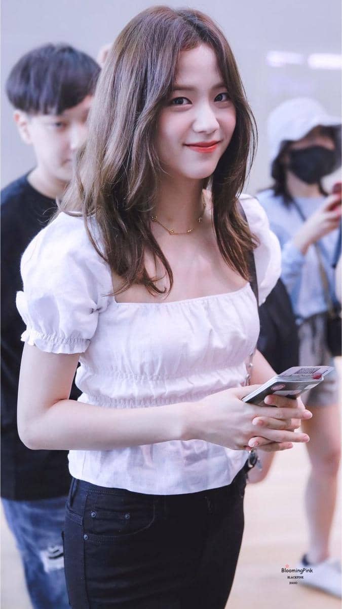 instagram.com/jisoo.only