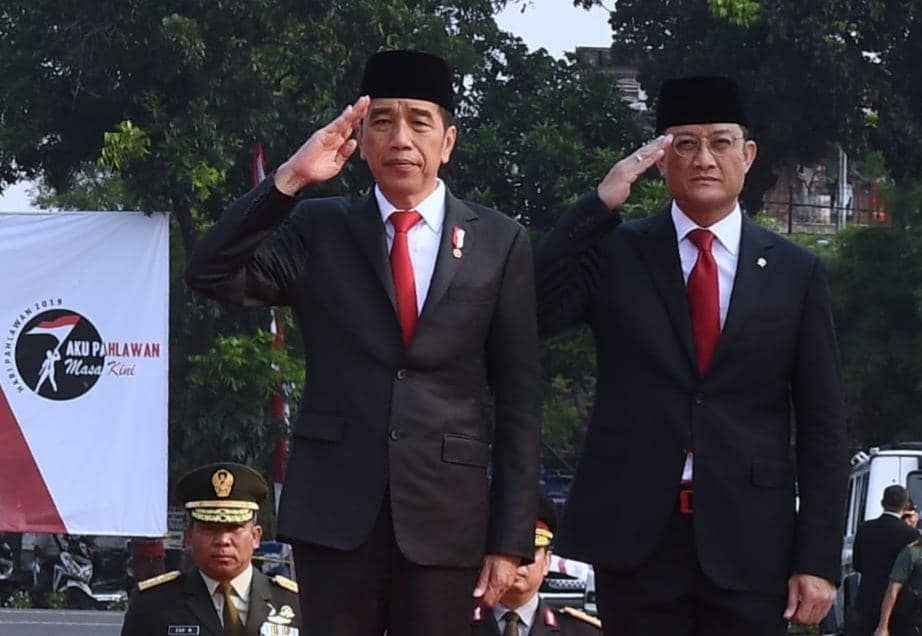 Pimpin Upacara Hari Pahlawan, Presiden Ajak Bangsa Teruskan Perjuangan