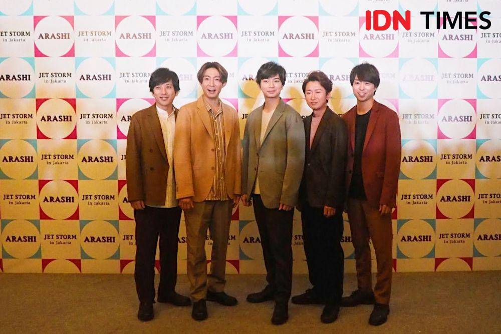 Arashi berencana akan hiatus mulai Desember 2020 | IDN Times/Triadanti